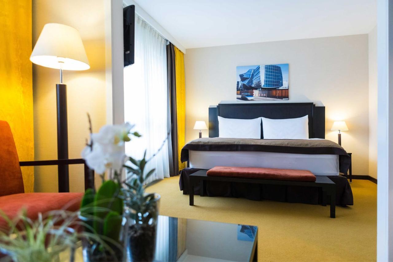 Hotel Euler Basel Exteriör bild